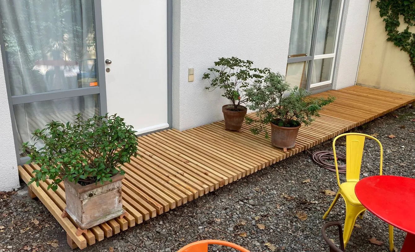 konstruktionsholz-sibirische-laerche-45-45-mm-5